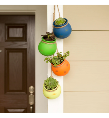 FIESTA DANGLING POTS